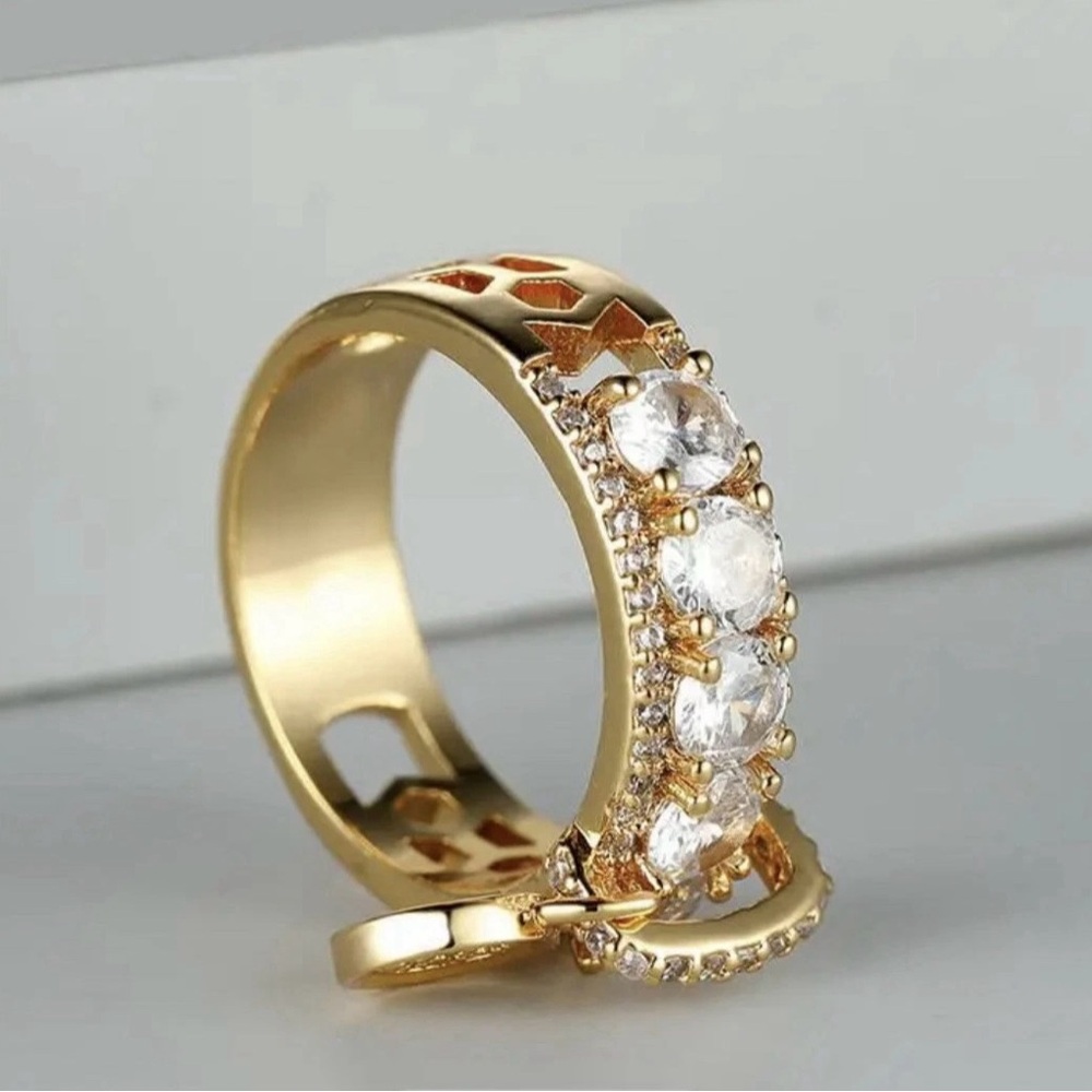Simulated Gold Diamond Ring - Picture 3 of 5